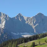 Bartlbauer بيت ضيافة 4*